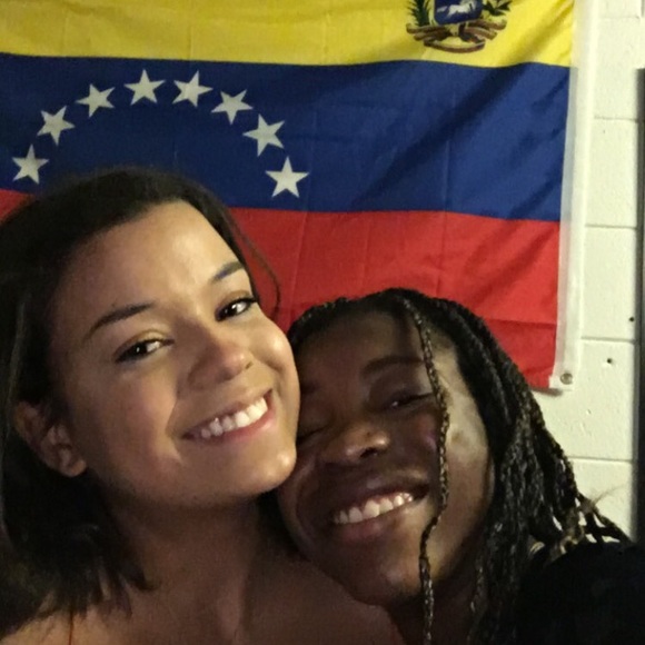 Meet your Posher, Mary-Jo - Picture 4 of 4